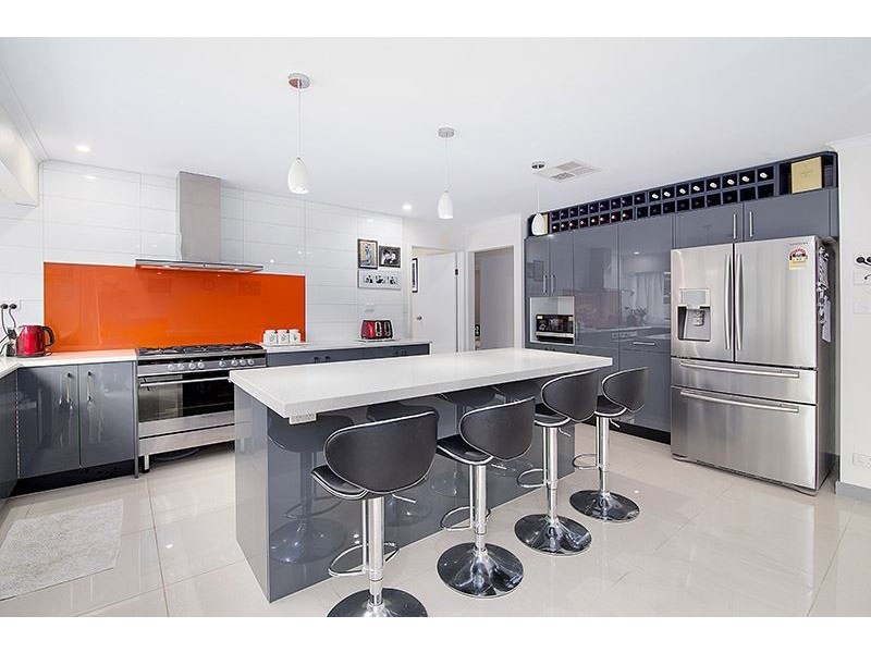 76 Borg Crescent, Scoresby VIC 3179