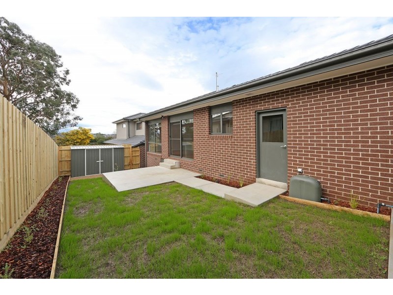 2/9 Humber Road, Croydon North VIC 3136