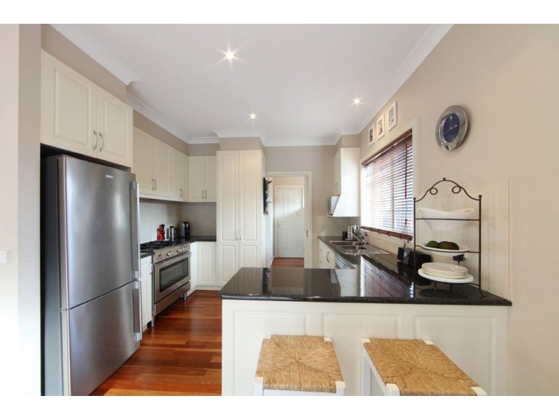 2/6 Berkley Street, Wantirna South VIC 3152