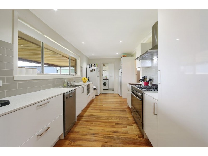 5 Cindy Court, Ferntree Gully VIC 3156