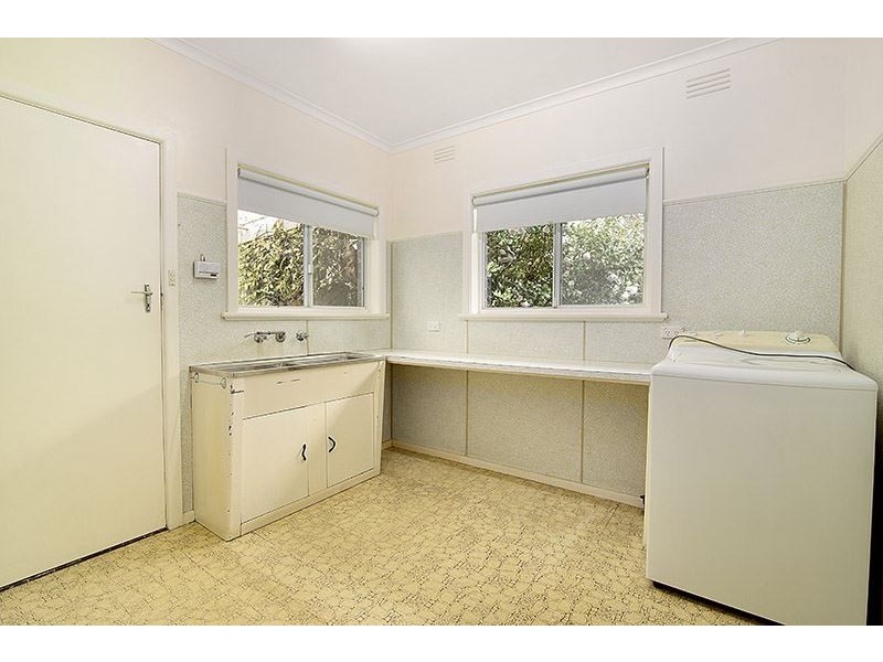 5 Duncan Avenue, Boronia VIC 3155