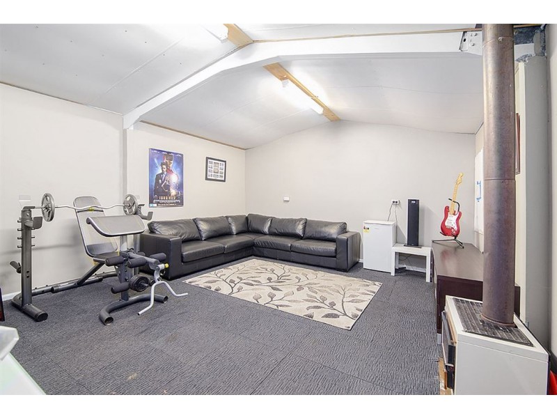 36 Democrat Drive, The Basin VIC 3154