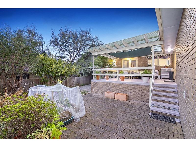 25 Castlewood Drive, Boronia VIC 3155