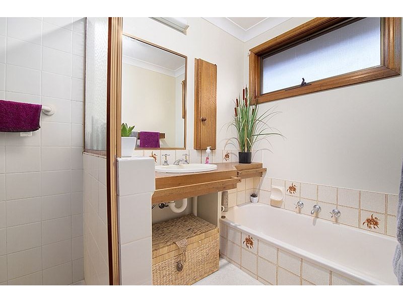 2/195 Boronia Road (Faces Tormore Road), Boronia VIC 3155