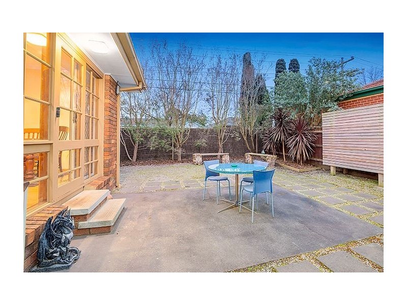 2/195 Boronia Road (Faces Tormore Road), Boronia VIC 3155