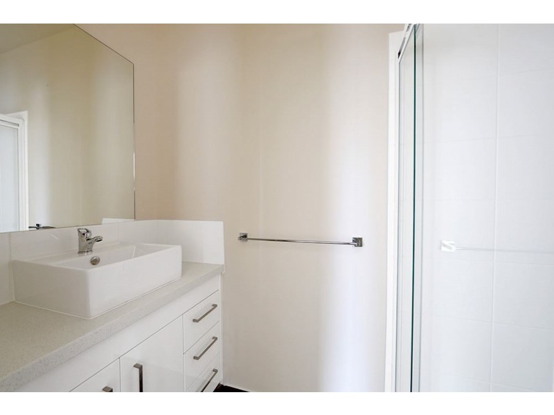 102/6 Oak Avenue, Boronia VIC 3155