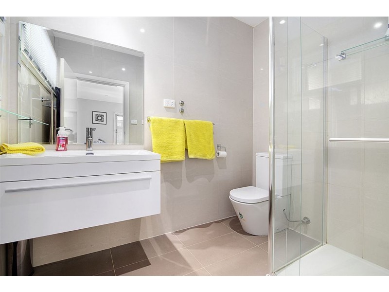 1 McComb Crescent, Bayswater VIC 3153