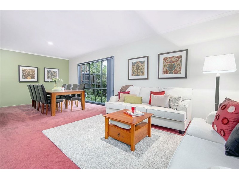 8 Pioneer Way, Kilsyth South VIC 3137