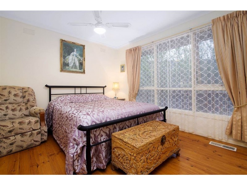 72 Edina Road, Ferntree Gully VIC 3156