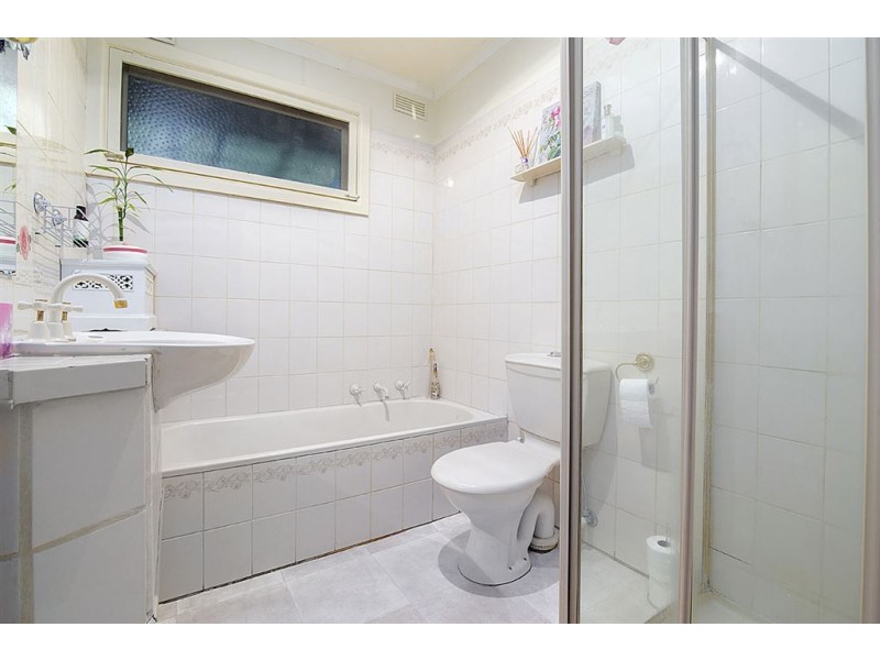 72 Edina Road, Ferntree Gully VIC 3156