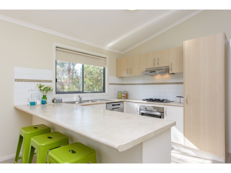 8/273-275 Colchester Road, Kilsyth VIC 3137