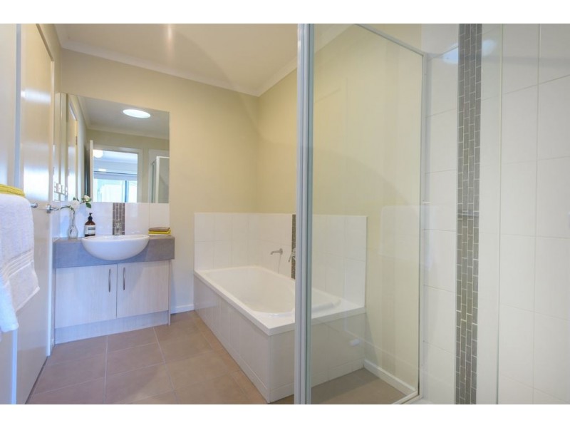 8/273-275 Colchester Road, Kilsyth VIC 3137