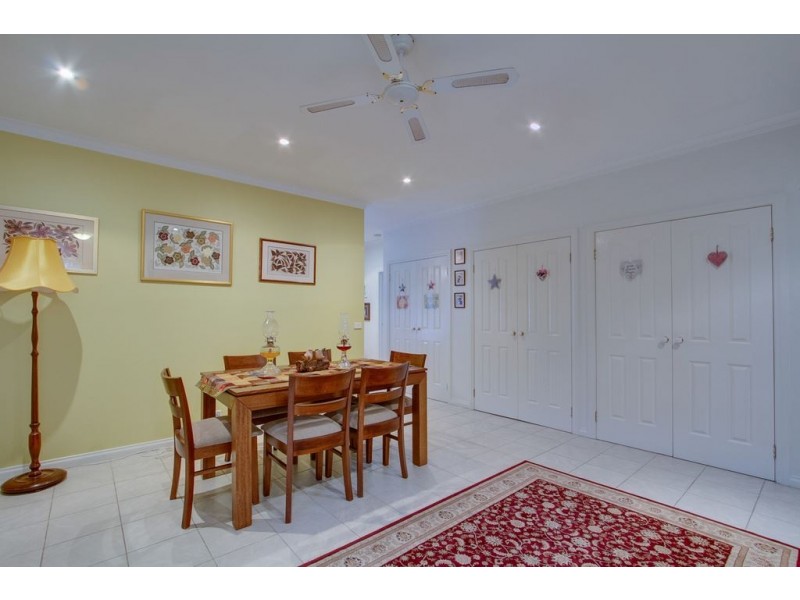 1/14 Neilson Street, Bayswater VIC 3153