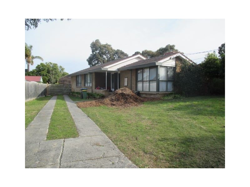 5 King Parade, Knoxfield VIC 3180