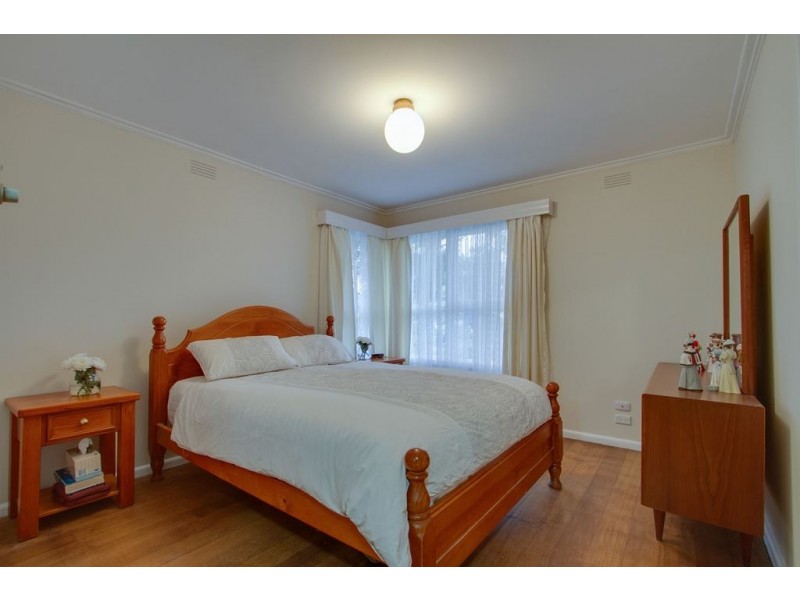 115 Harley Street North, Knoxfield VIC 3180