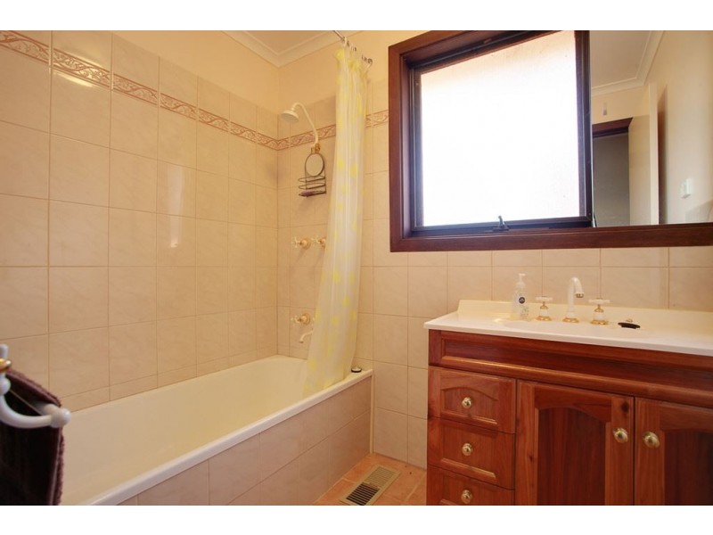 14 Moroney Street, Boronia VIC 3155