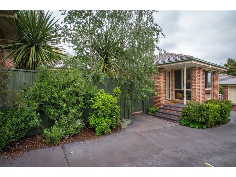 2/59 Ormonde Road, Ferntree Gully VIC 3156