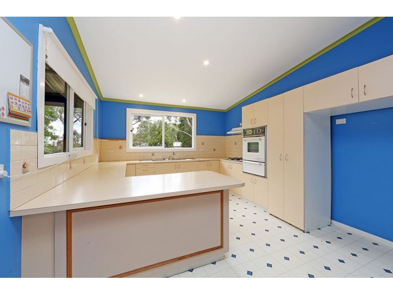 15 Rona Street, Ferntree Gully VIC 3156