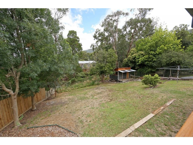 15 Rona Street, Ferntree Gully VIC 3156