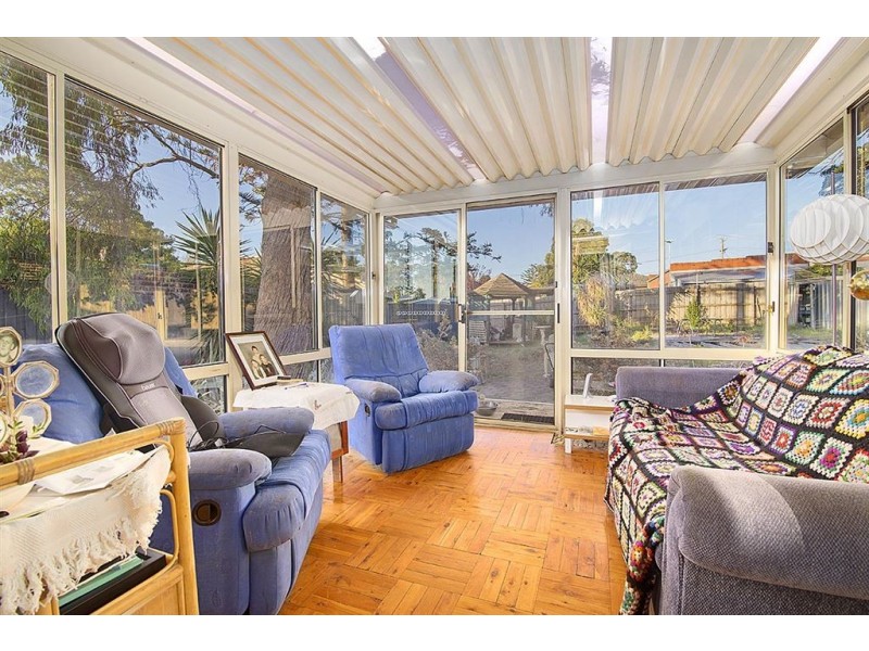 7 Russell Crescent, Boronia VIC 3155