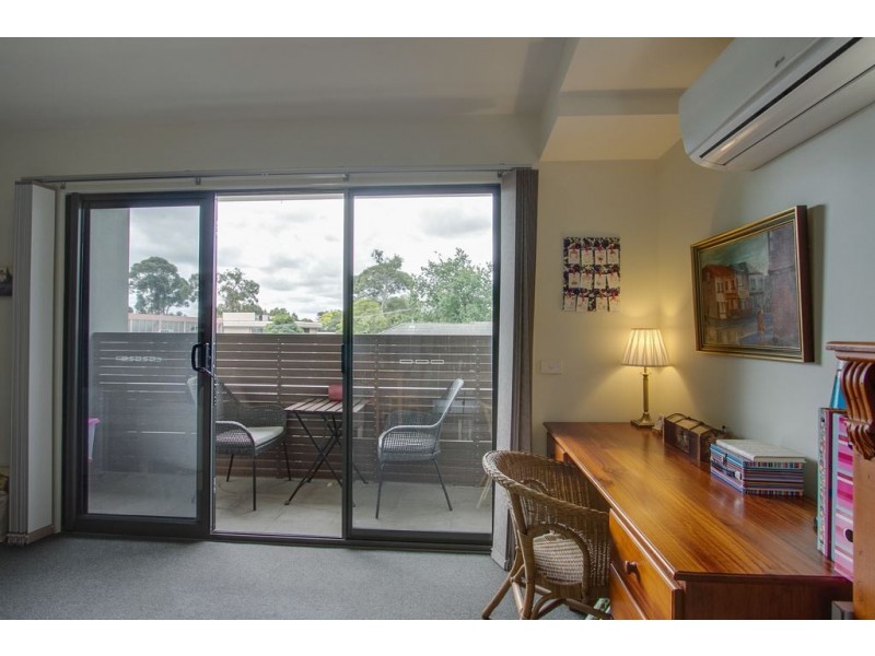 202/3 Chandler Road, Boronia VIC 3155