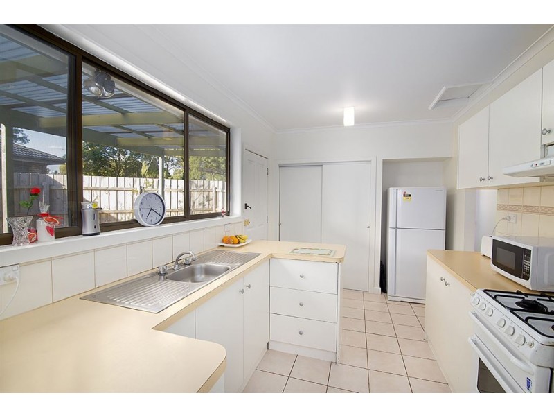 39 Canterbury Road, Montrose VIC 3765