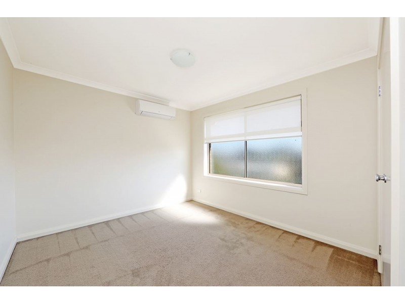 11 Mountainview Crescent, Seaford VIC 3198