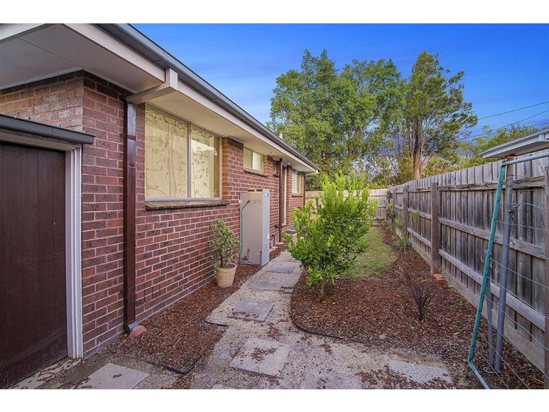 1/5 Violen Street, Bayswater VIC 3153