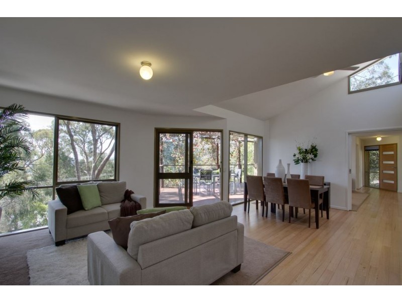 38 Mercia Avenue, The Basin VIC 3154