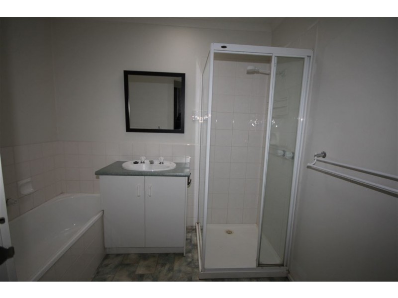 1/11 The Avenue, Ferntree Gully VIC 3156