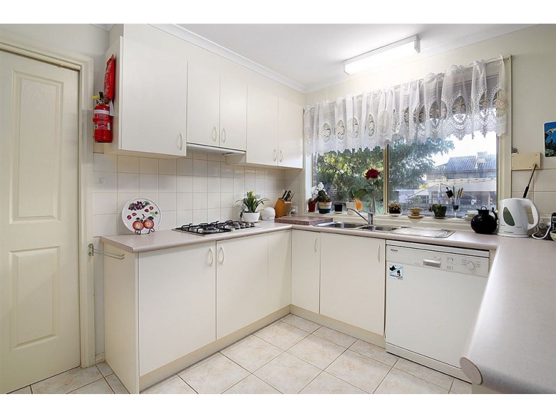 1/1A Simpson Road, Ferntree Gully VIC 3156