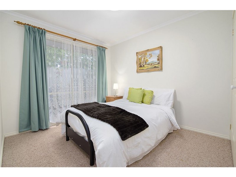 1/1A Simpson Road, Ferntree Gully VIC 3156