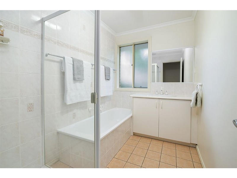 1/1A Simpson Road, Ferntree Gully VIC 3156