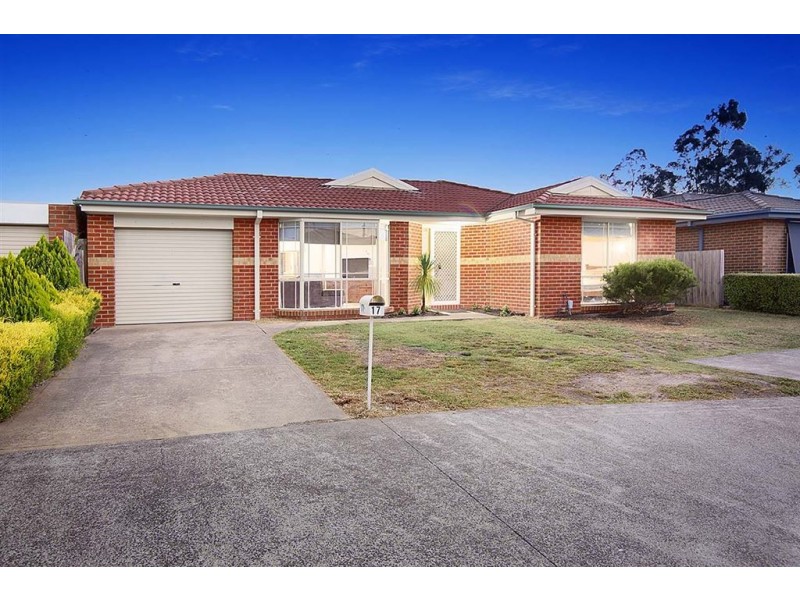 17 Grierson Drive, Kilsyth VIC 3137