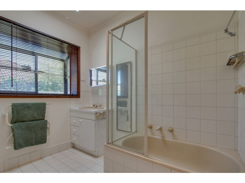 4 Harcourt Road, Boronia VIC 3155