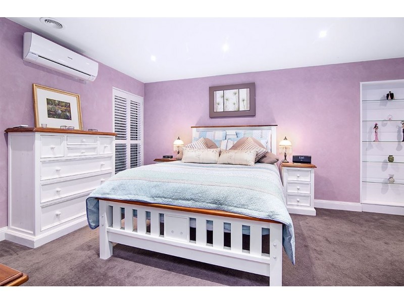 35 Augusta Road, The Basin VIC 3154