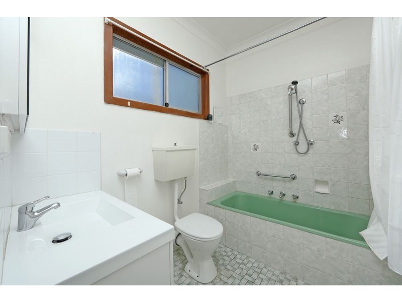 42 Burke Road, Ferntree Gully VIC 3156