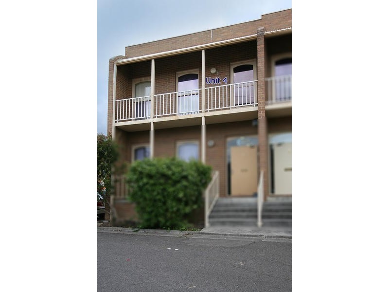4/1  James Street, Bayswater VIC 3153