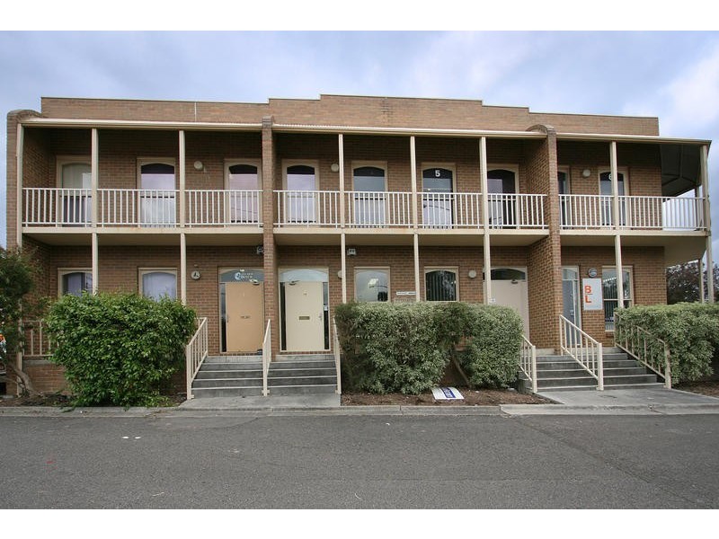 4/1  James Street, Bayswater VIC 3153