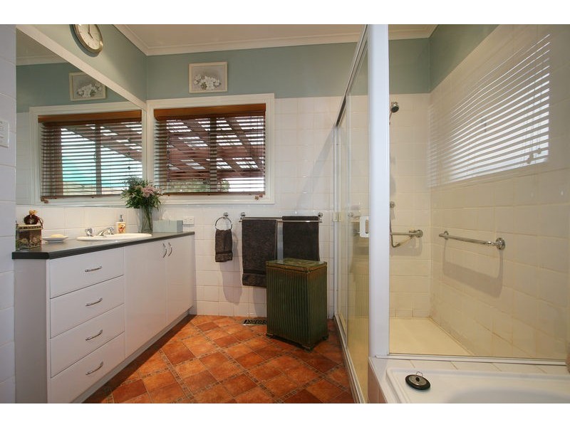 29 Rathmullen Road, Boronia VIC 3155