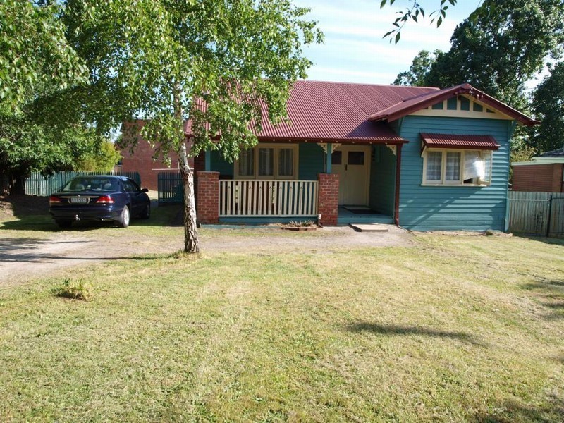 4 Rosella Avenue, Boronia VIC 3155