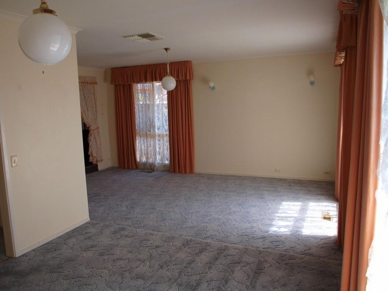 9 Coppice Court, Boronia VIC 3155