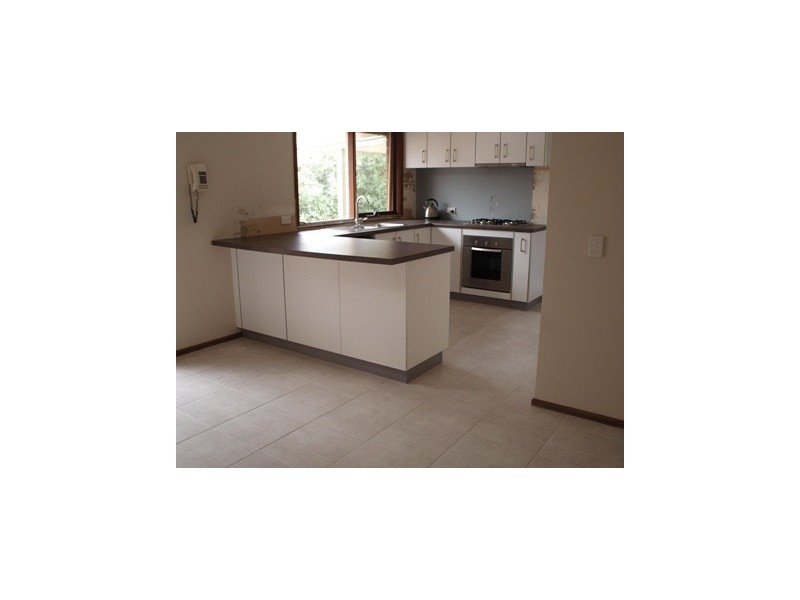 14 Taupo Crescent, Rowville VIC 3178