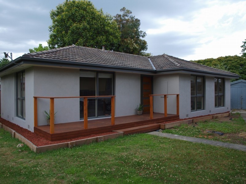 69 Geoffrey Drive, Kilsyth VIC 3137