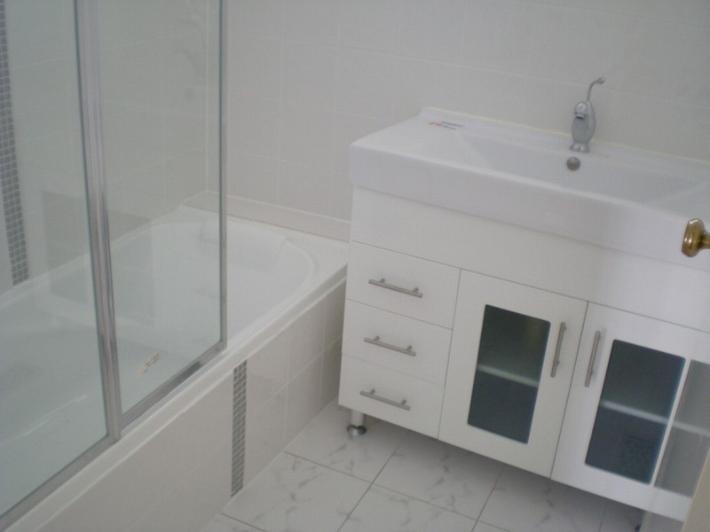 63 Farnham Road, Bayswater VIC 3153