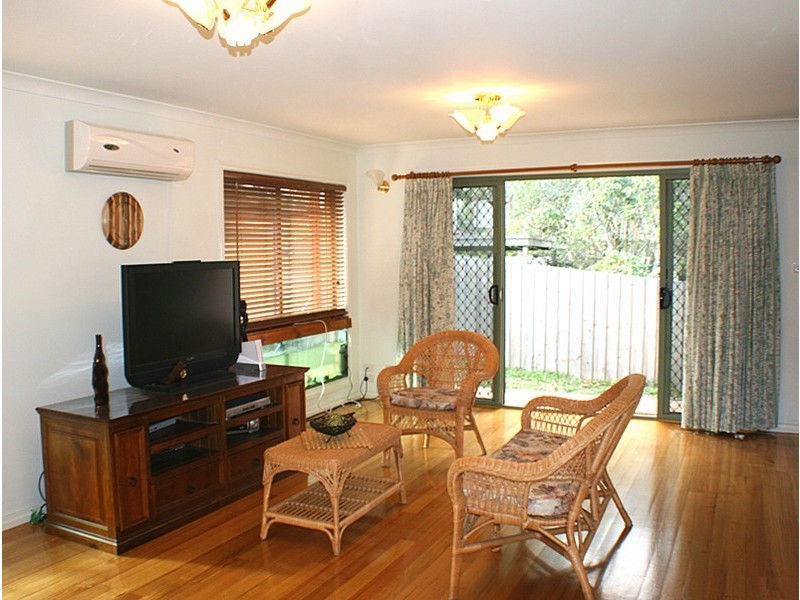 17A Dunstan Street (enter off laneway in Jacka Street), Macleod VIC 3085