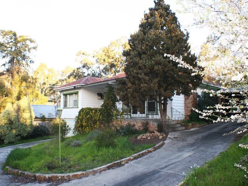 22 Park West Road, Eltham VIC 3095