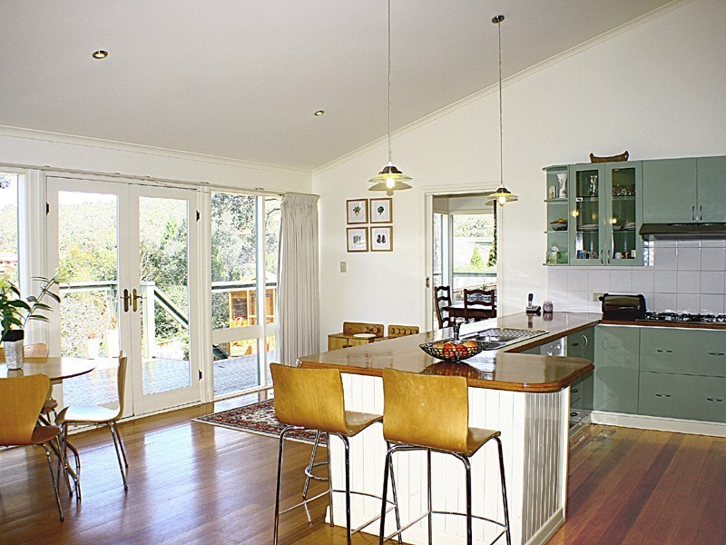 7 Red Box Close, Eltham North VIC 3095