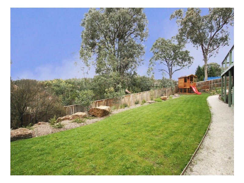 7 Red Box Close, Eltham North VIC 3095