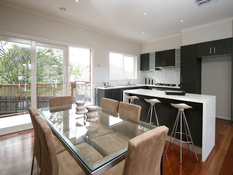 2/151 Ellesmere Parade, Rosanna VIC 3084